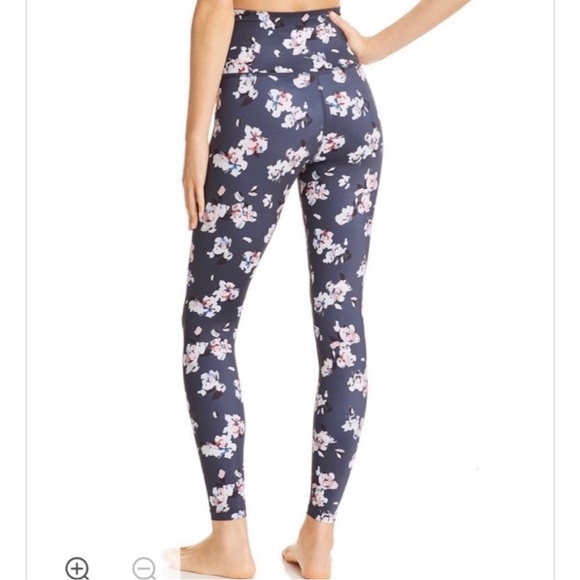 BEYOND YOGA | High Waisted Floral Leggings Large - Picture 2 of 8
